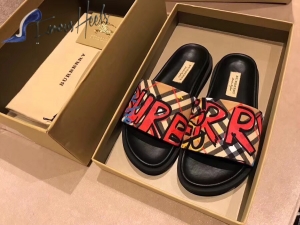 Burberry Flat 001